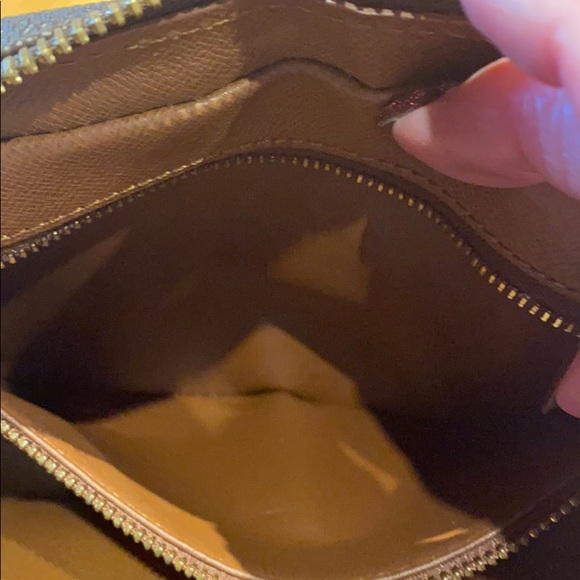 Louis Vuitton Jeune crossbody used - Picture 7 of 16